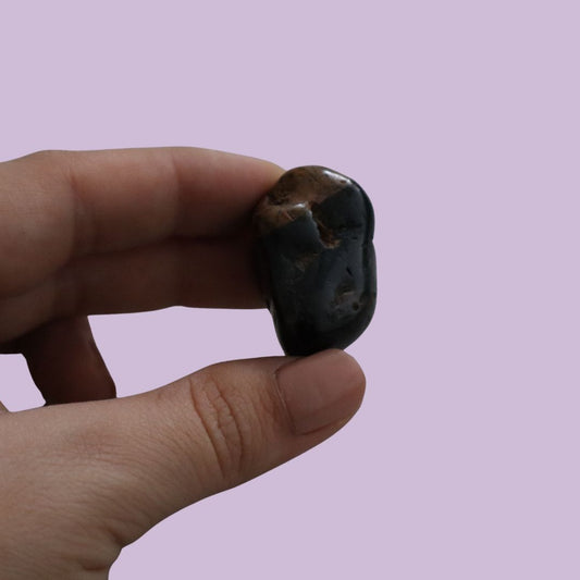Ónix negro piedra rodada para la protección y el enfoque - Teraviva
