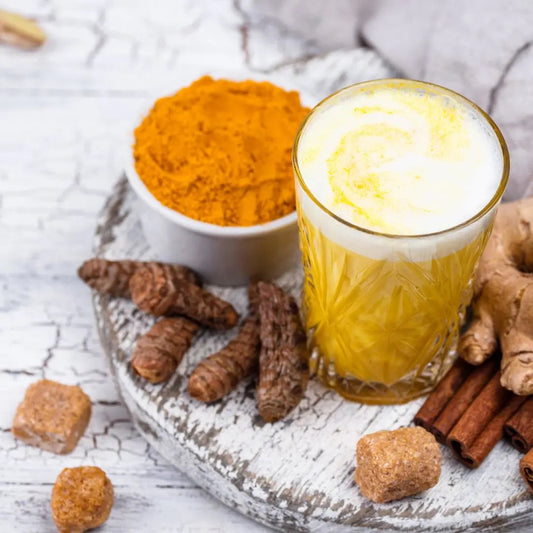 Leche dorada, sus beneficios y la receta