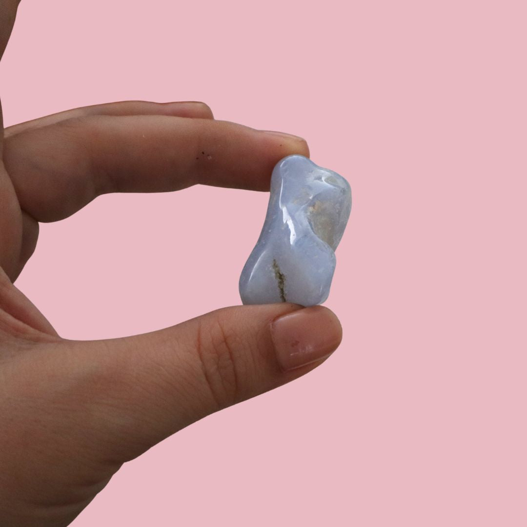 Ágata blue lace pulida, piedra de calma en pieza única