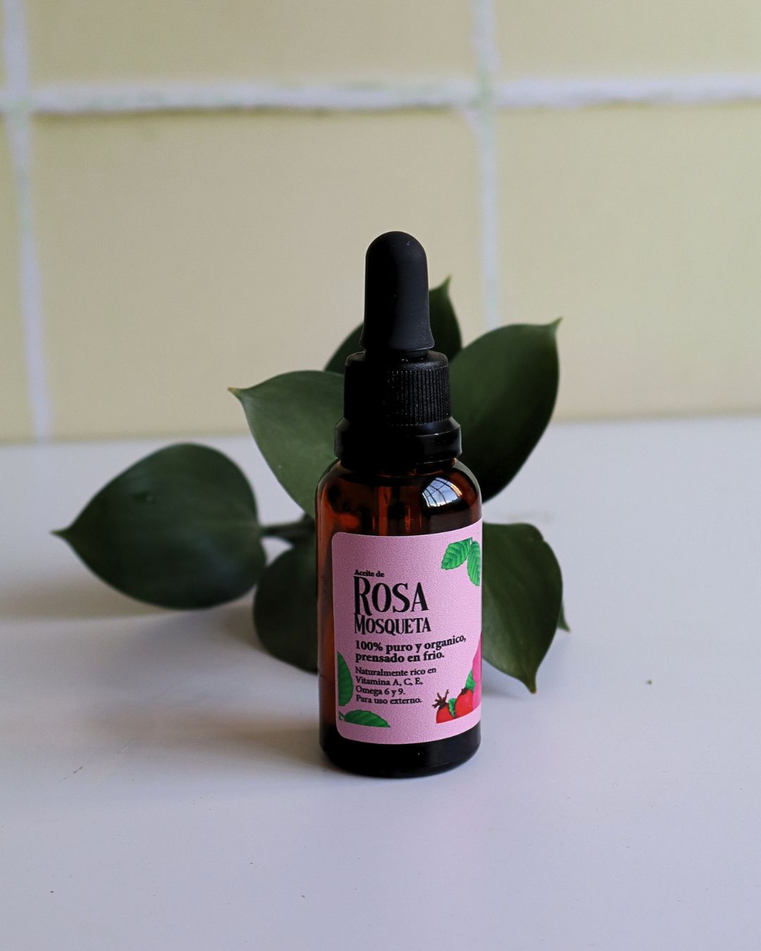 Aceite de rosa mosqueta para uso facial y corporal