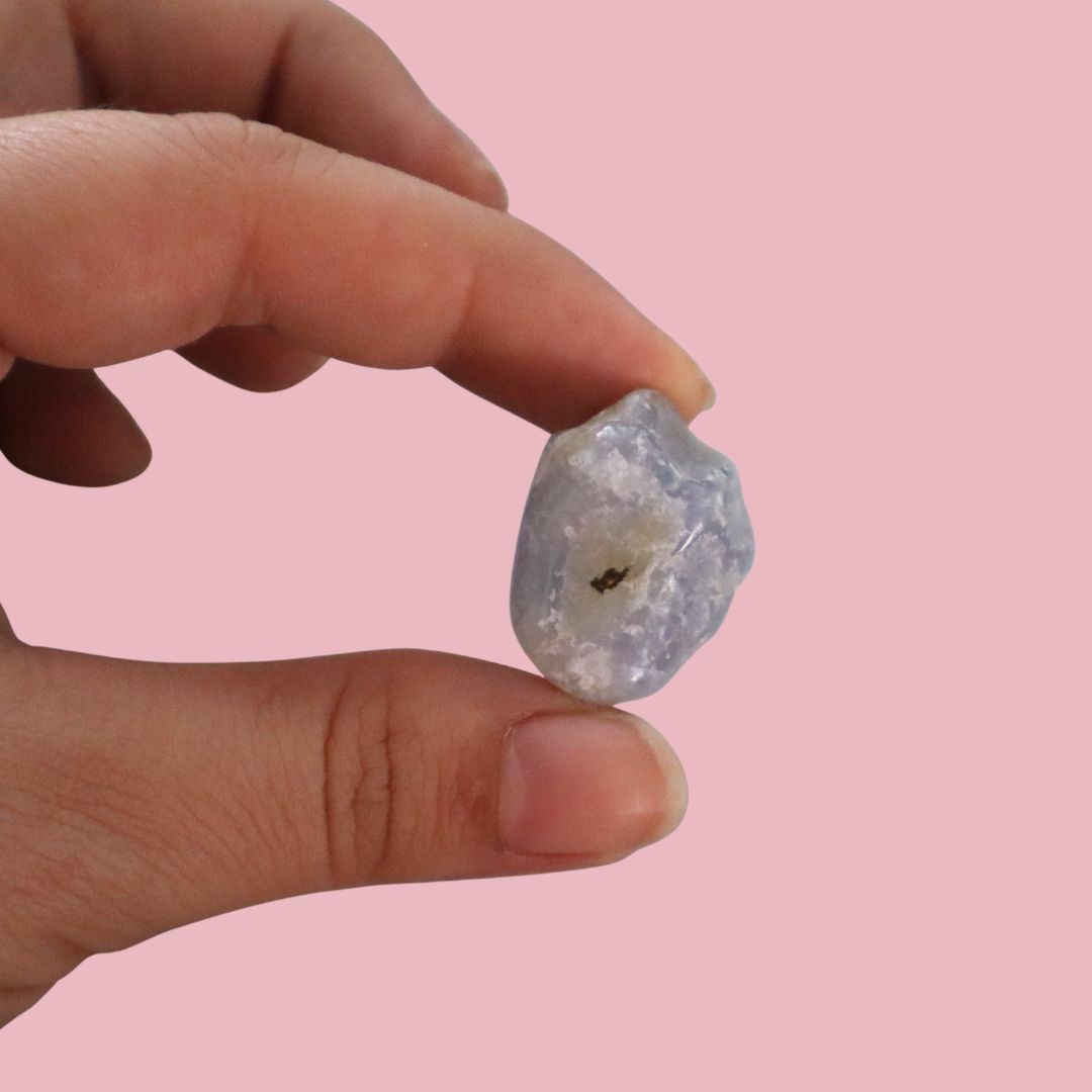 Ágata blue lace pulida, piedra de calma en pieza única