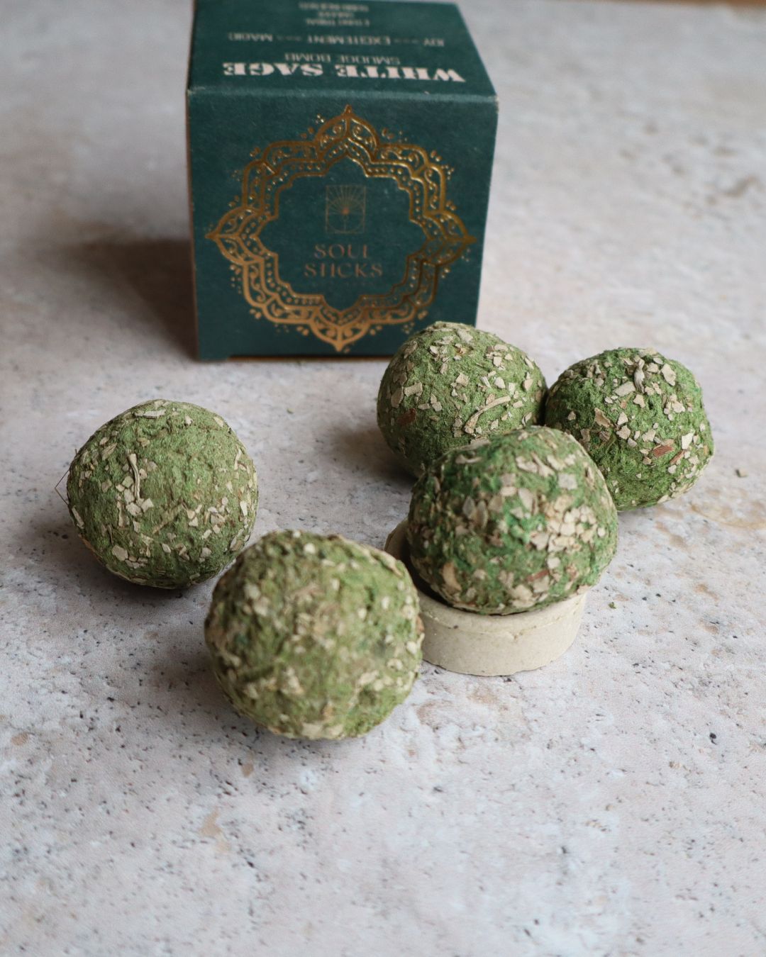 Bolitas de salvia blanca para sahumar sin carbón