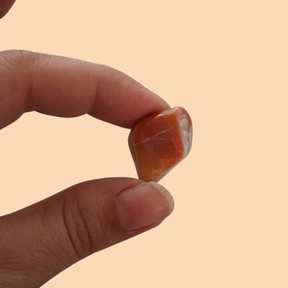 Cornalina naranja piedra natural para el chakra sacro