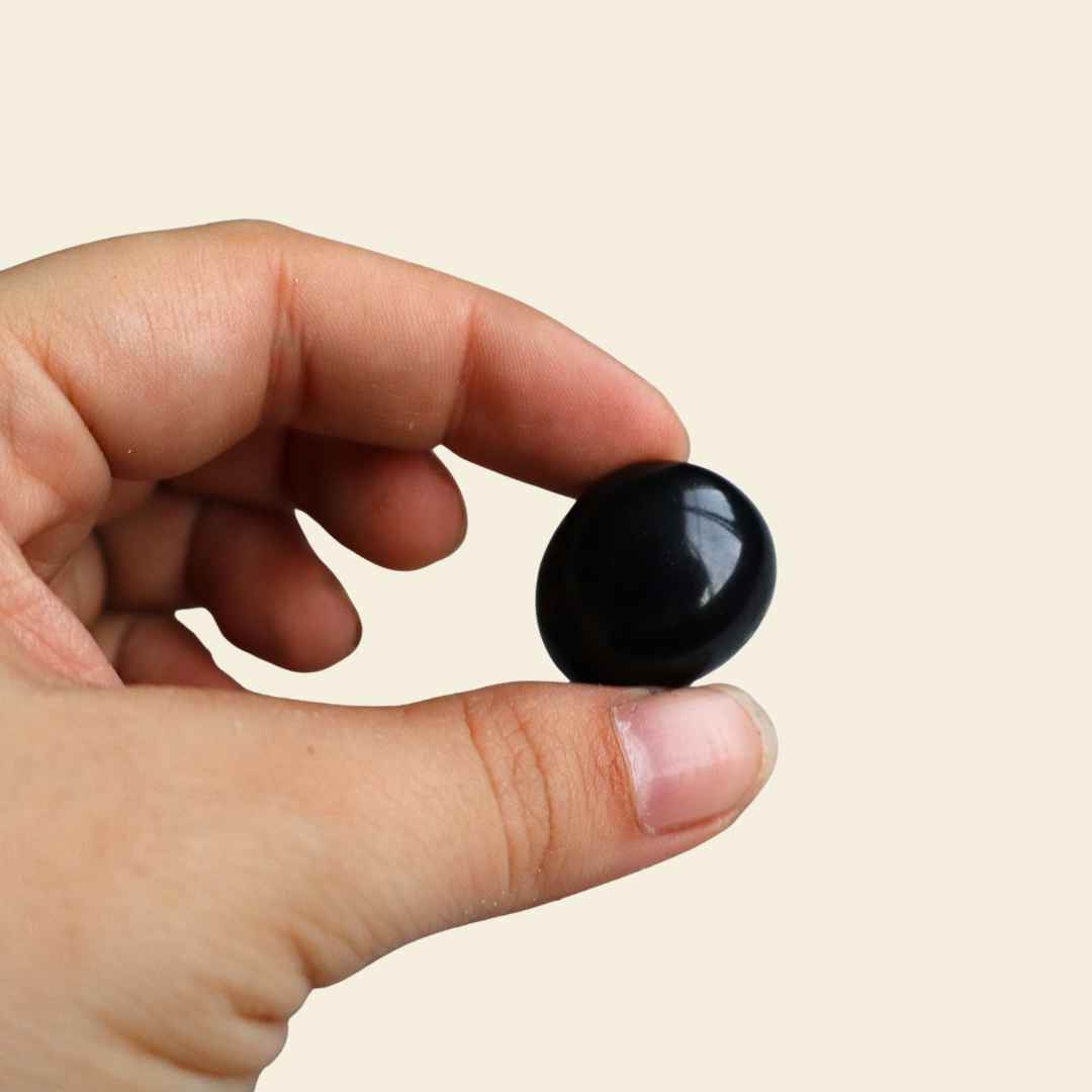 Obsidiana negra piedra de protección y transformación