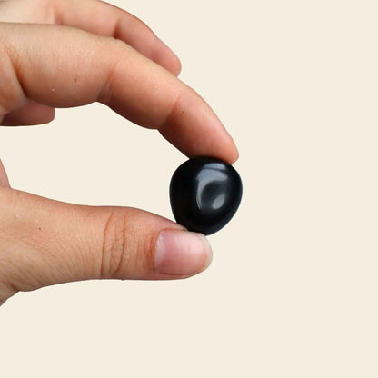 Obsidiana negra piedra de protección y transformación