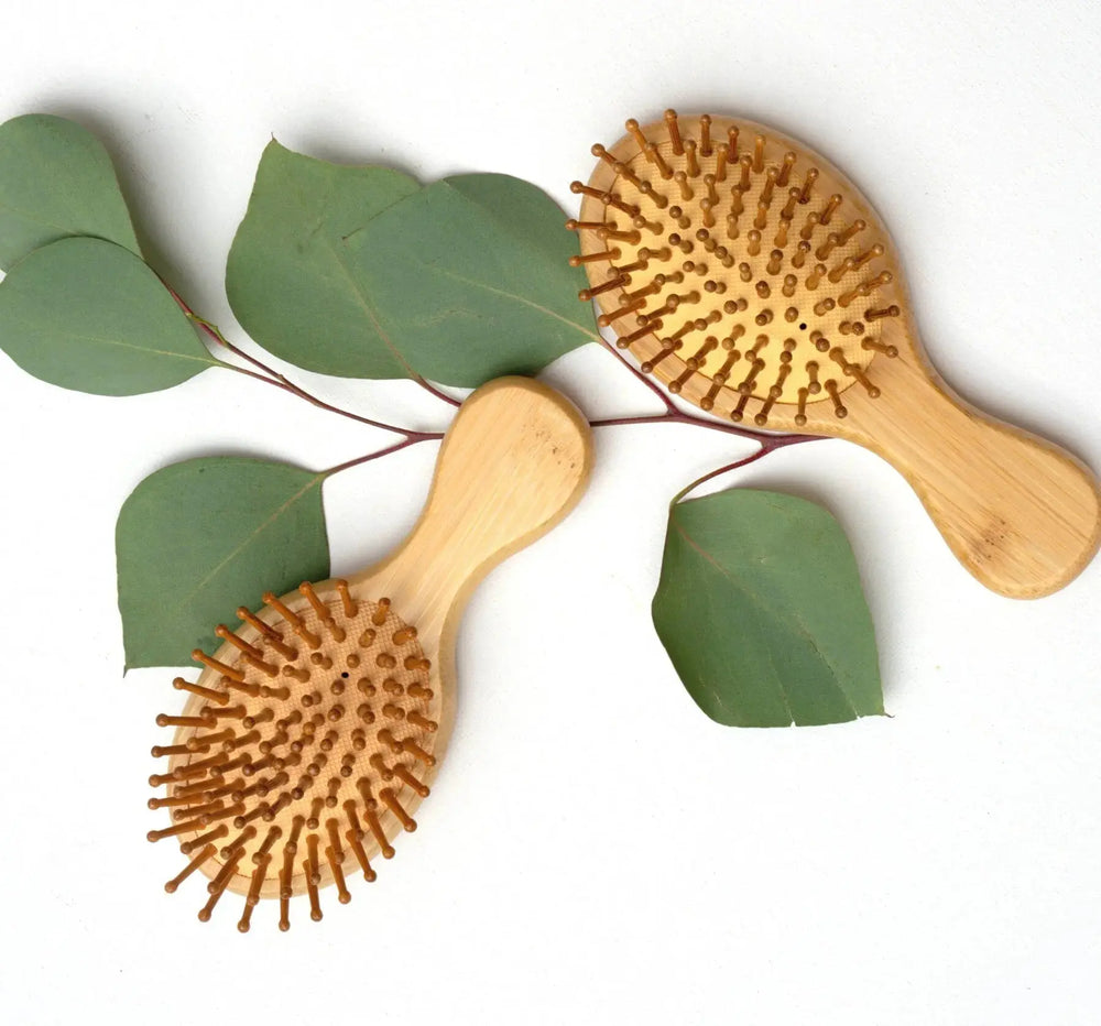 Cepillo de Cabello en Madera pequeño - Teraviva