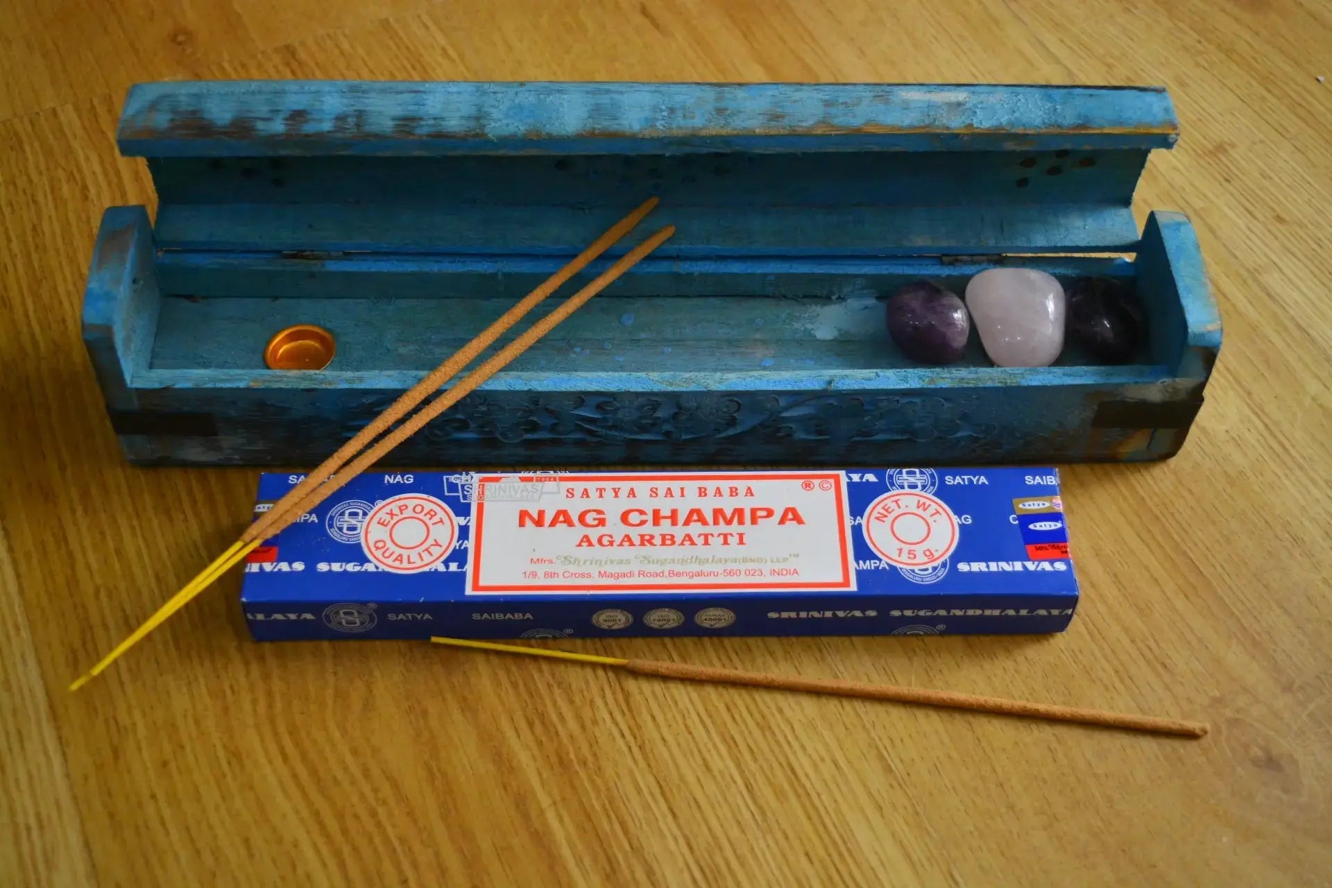 Nag Champa azul clásico por Caja (12 cajas de 15grs) - Teraviva